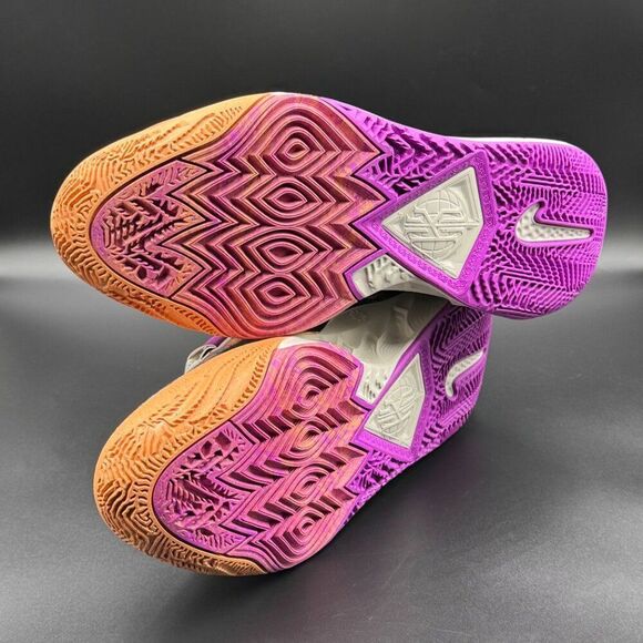 Nike Kyrie 8 'Circle Of Life' - Picture 9 of 11